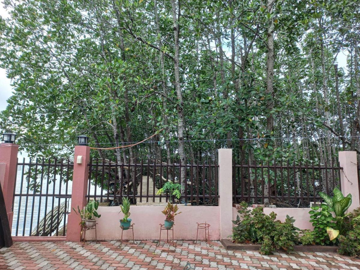 Cabrera Guest House Exgreen Bamboo Guimaras Nueva Valencia Dış mekan fotoğraf